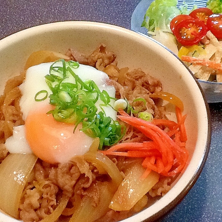 だしで煮込まない美味しい牛丼*温泉卵レシピ付き